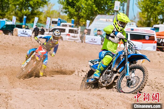 库伦旗银沙湾激燃开赛：2024中国摩托车越野锦标