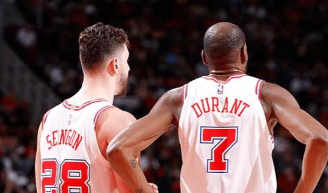 火箭两连败排名跌至西部第五 用人策略引质疑