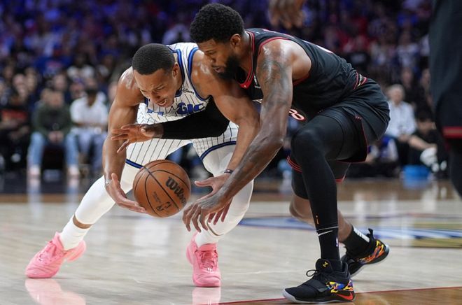 76人险胜魔术锁定七号种子 首轮迎战凯尔特人