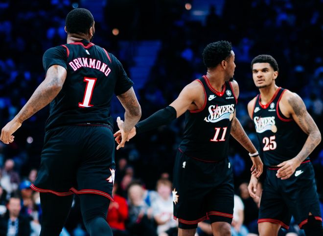 76人险胜魔术锁定七号种子 首轮迎战凯尔特人