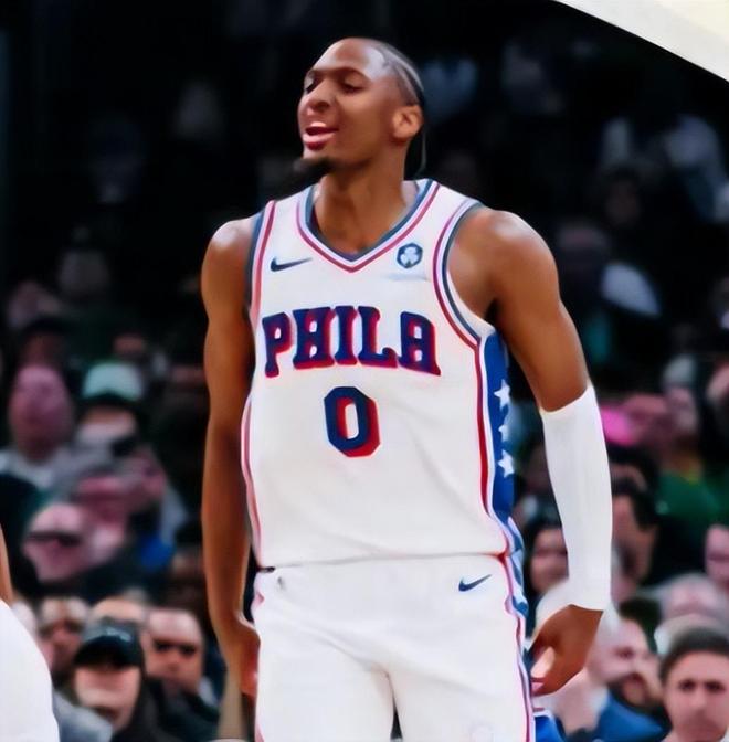 76人客场逆转凯尔特人 新秀爆发成关键转折点