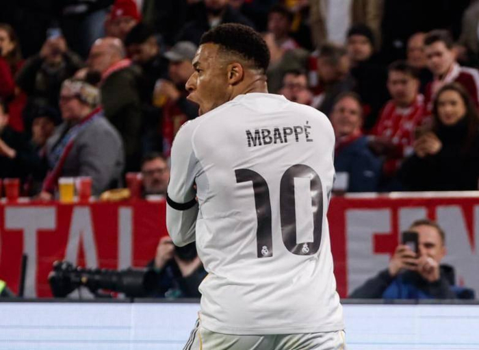 拜仁欧冠次回合逆转晋级，总比分64淘汰皇马